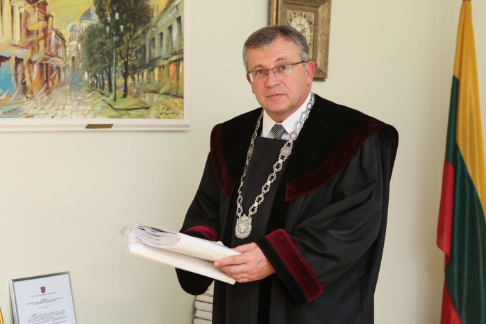 Teismo pirmininkas Laimondas Noreika: „Kartais norisi žmogui į akis iššaukti teisybę“   