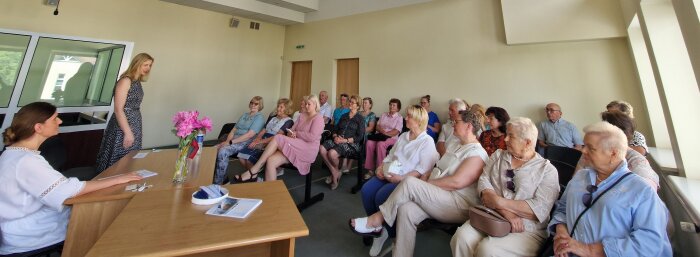 Marijampolės TAU studentų-senjorų vizitas teisme: ekskursija, paskaita ir diplomų įteikimo šventė